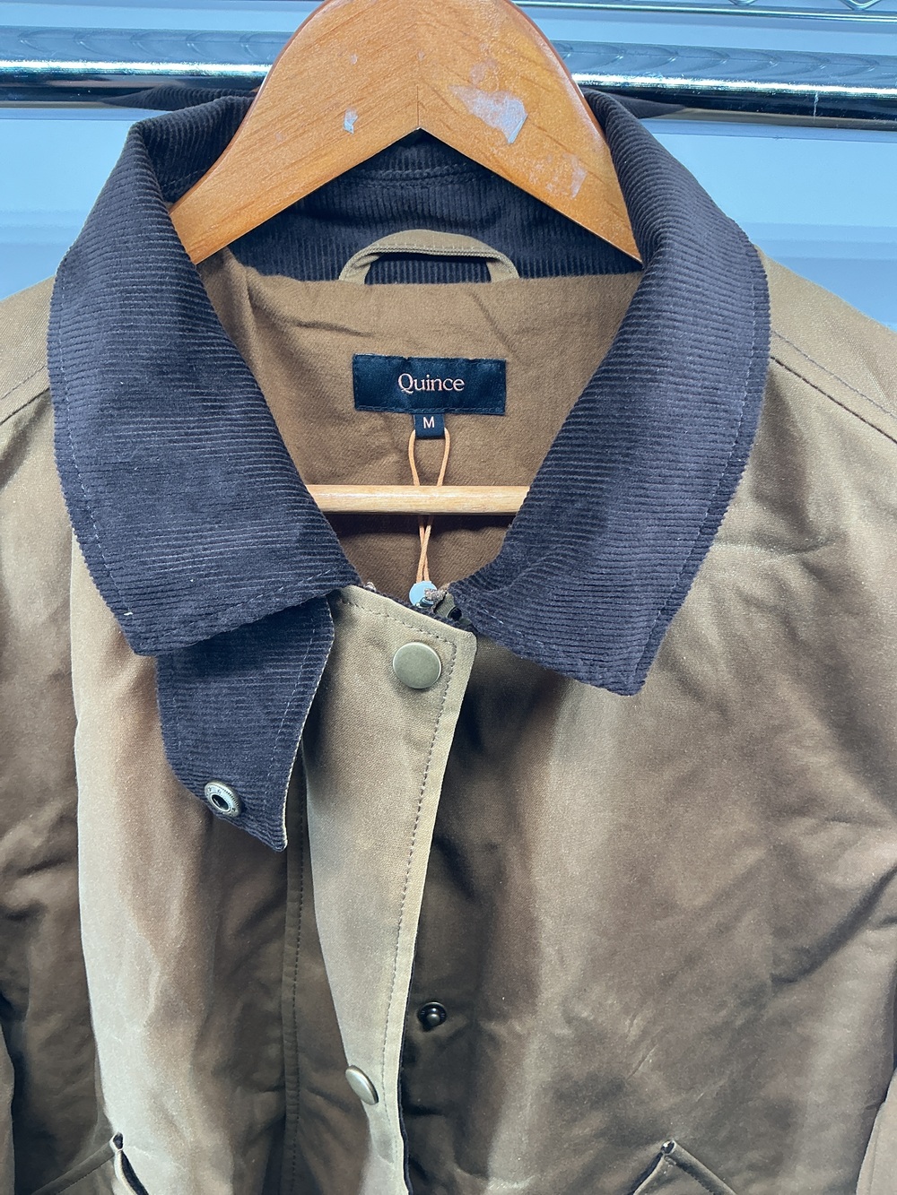 Organic Waxed Cotton Cropped Barn Jacket - Picture 3 of 3